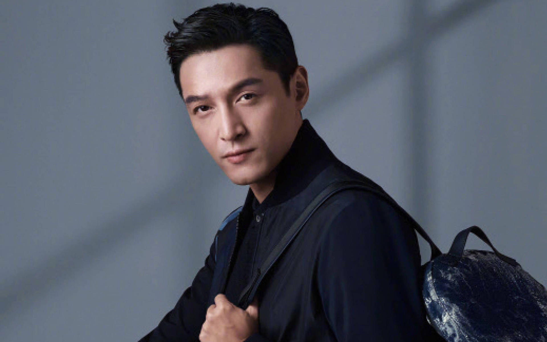 胡歌有什么电影吗 新的一年他带着新剧来了